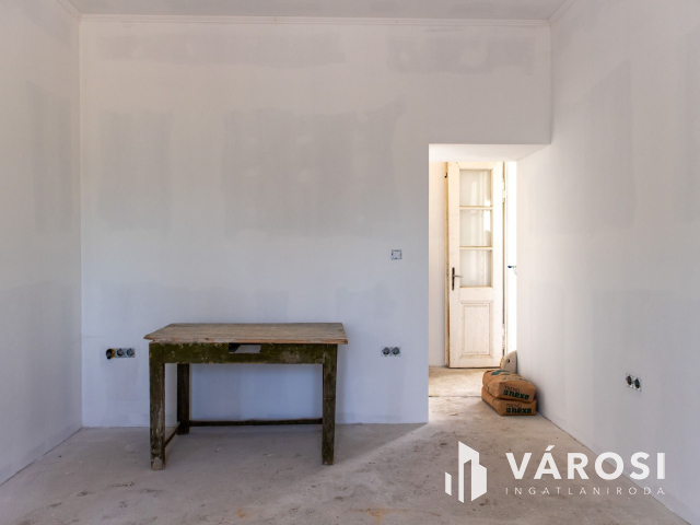 2 lakásos nagypolgári ház Dunaszekcsőn eladó