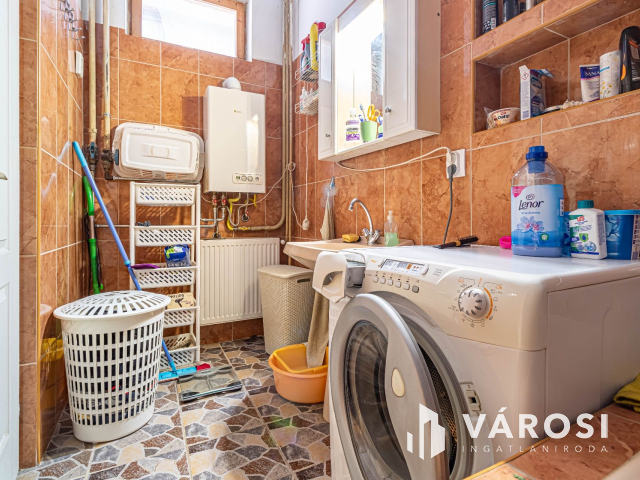 Szeged Rókusi lakás bérleti joga elcserélhető kisebb lakásra