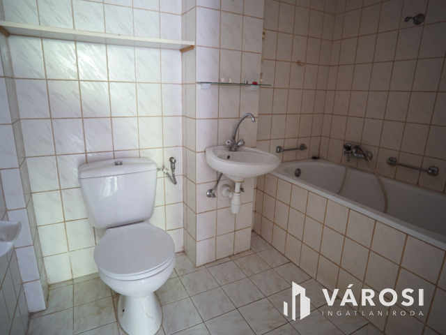 Miklósfán lehetőségekben gazdag, egyedi családi ház