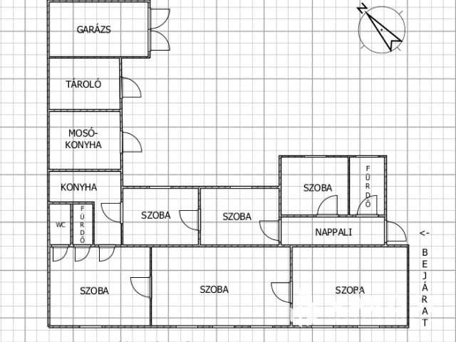 Bajai belvárosi polgári lakás