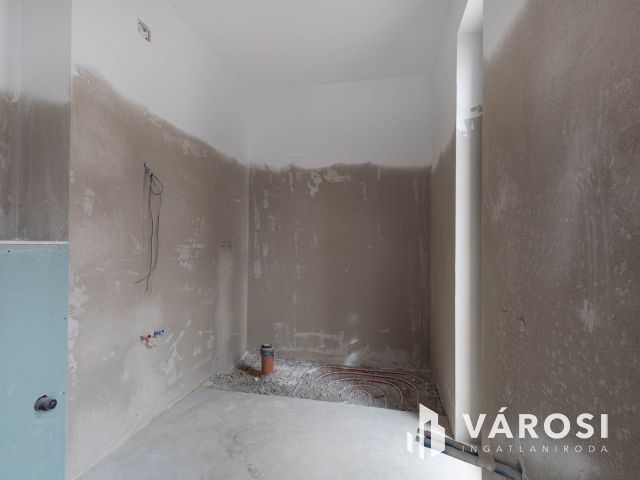 Minden igényt kielégítő újépítésű családi ház