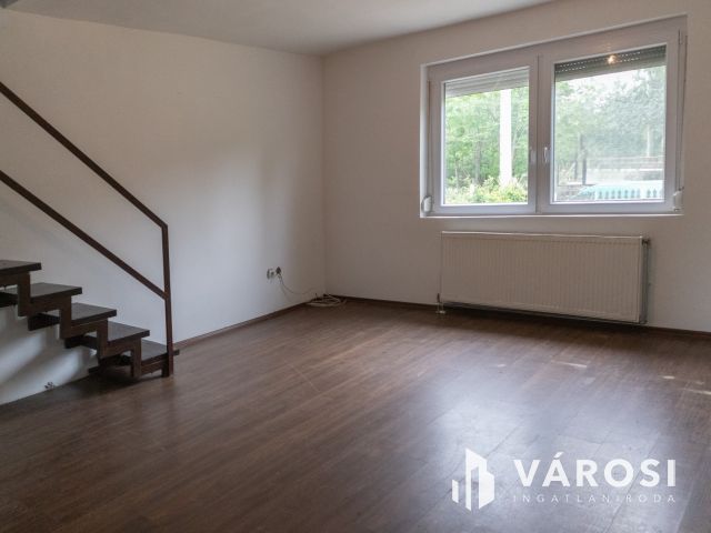 Zártkerti Családi ház Sándorfalván