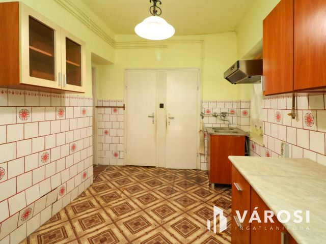 Családi ház eladó Bordány központjában