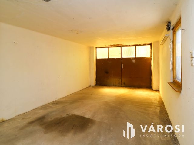 Családi ház eladó Bordány központjában