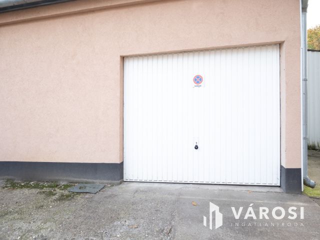 Eladó garázs a Főfasoron 2.