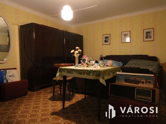 Székkutas szívében családi ház eladó