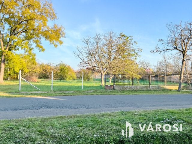 Három telek egyben– ritka befektetői lehetőség!