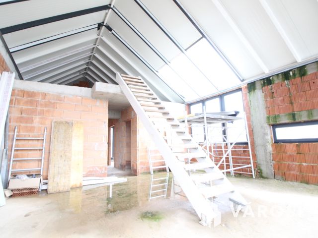 Egy félbemaradt álom új tulajdonosra vár