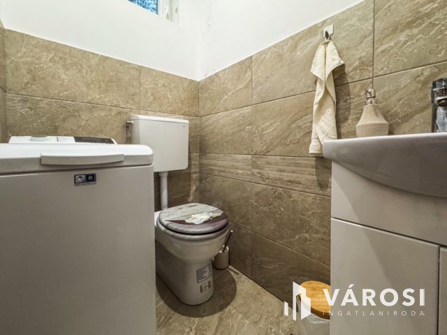 Tökéletes otthon a természet ölelésében