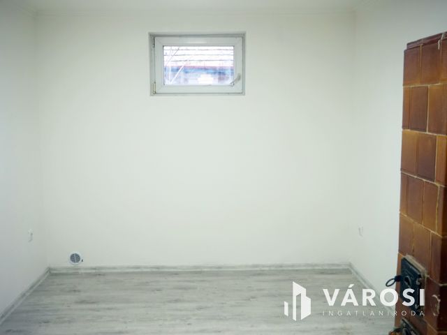 Igényesen felújított családi ház kiváló környezetben!