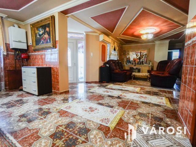 Remek elhelyezkedéssel Turán!