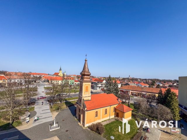 Gyönyörű belvárosi lakás a szökőkútnál